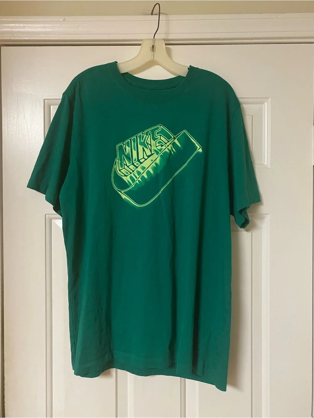 Nike Men's Sportswear Crewneck Graphic T-Shirt XL